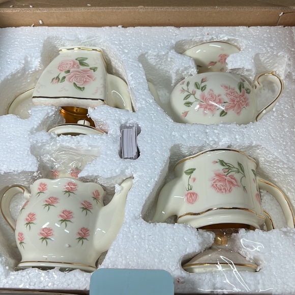 PartyLite VTG. ROMANTIC CHIC TEAPOT TEALIGHT HOLDERS-GOLD ACCENT - Picture 9 of 13